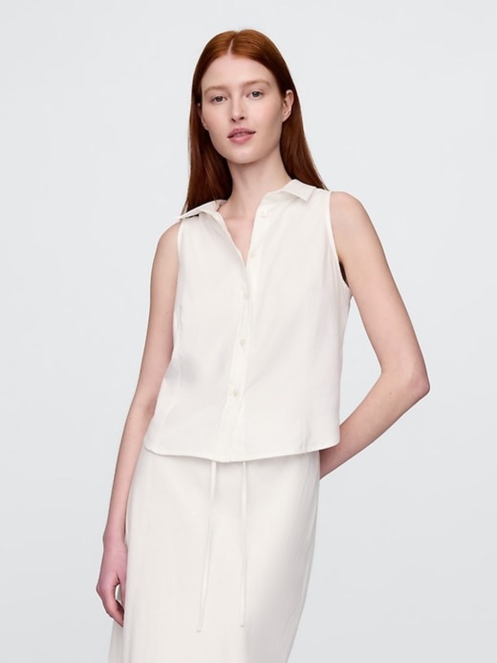 GAP Sleeveless Button-Front Cream Collared Top